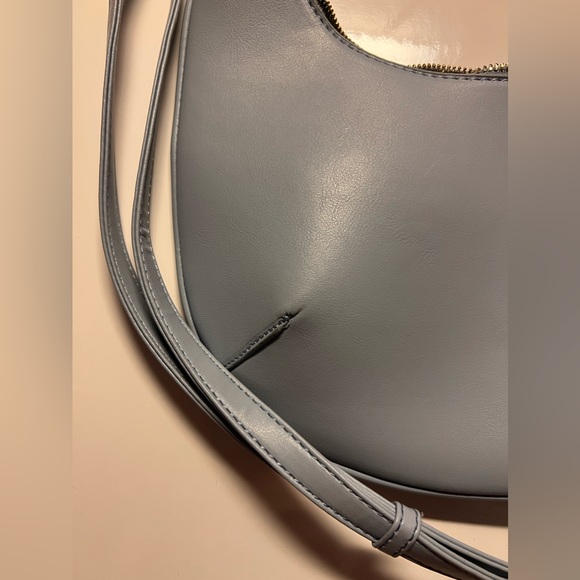 Baby Blue Brand New Purse with straps - Picture 4 of 7